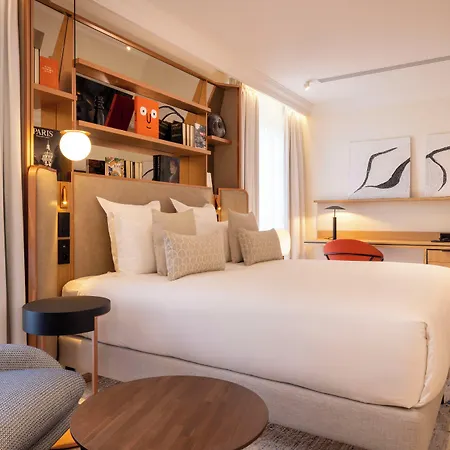 Alberte Hotel 4*