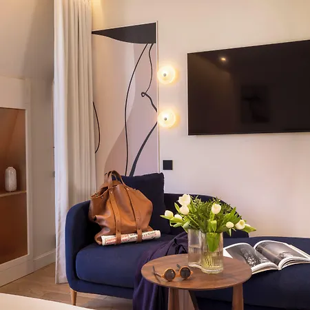 Alberte Hotel